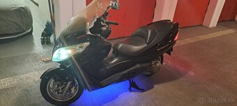 Suzuki Burgman AN400 - 3
