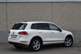 Volkswagen touareg 3.0tdi V6 - 3