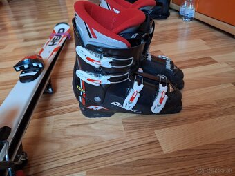 Lyže a lyžiarky - 3