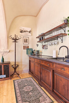 Predaj krásny 2 izbový apartmán, historické centrum - 3