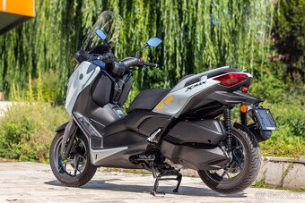 Yamaha XMAX 300 Tech Max model 2025 cena s DPH - 3