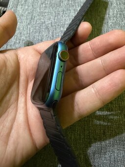 Apple Watch Series 7 45mm Cellular - 3