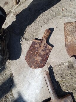 Vojenské historické lopatky - 3