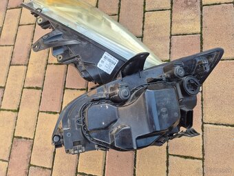 Predám použivane svetla na ford focus Mk2 - 3