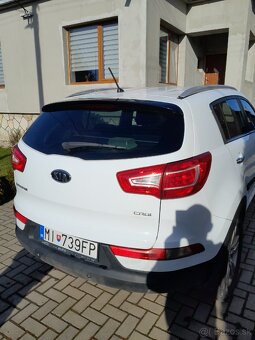 Kia Sportage 2,0 CRDi 4x4 - 3