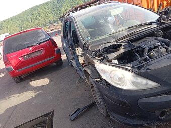 Peugeot 307 - 3