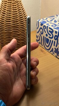 Samsung Galaxy S 10e - 3