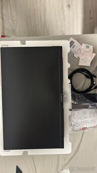 Gigabyte G27F 2 - 3
