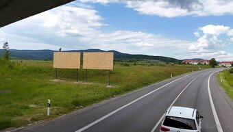 Billboard- križovatka medzi Pezinkom, Malackami a Vinosadmi - 3