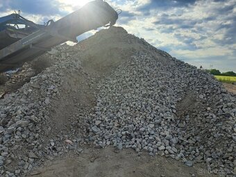 Zem ornica recyklat piesok štrk makadam kamenivo - 3