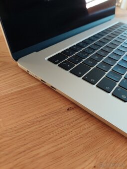 Nový MacBook Air 15 M3 16GB/512GB hviezdne biela - 3
