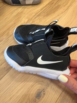 Tenisky NIKE 21 letné - 3