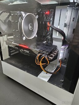Herný PC - I7 8086K GTX 1080 Ti 16GB ram - 3