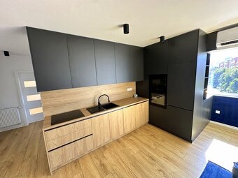Moderne zariadený 2 izbový byt 55,90 m2 s balkónom Galanta - 3