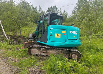 Pásový rypadlo Bagr Kobelco SK75SR-3E Minibagr - 3