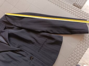 3 kombinácia - nohavice, sukňa, sako 38 - 3