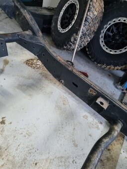 Rám nissan patrol y60 wagon - 3