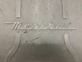 Maserati original podlaha batožinového priestoru - 3