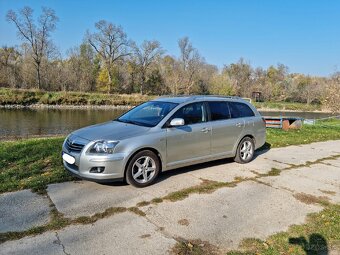 Toyota avensis t25 2.2 d-cat 130kw - 3