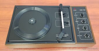 Gramo Tesla NZC 710 - 3