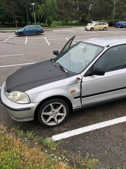Honda civic 1,4i - 3