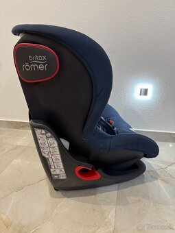 Na predaj autosedačka Britax Römer KING II black-tmavomodrá - 3