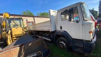 Kompletní korba se sklápěcím uložením a rámem - 3