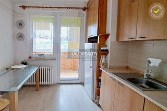 HALO reality - Predaj, trojizbový byt Bratislava Petržalka, - 3
