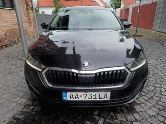 ŠKODA OCTAVIA COMBI 4 2.0 TDI DSG 2021 - 3