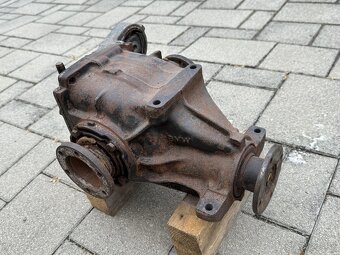 BMW E30 LSD DIFERENCIÁL - SAMOSVOR - 3