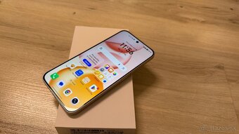 Vymenim novy, iba vyskusany Honor 400 zlaty 512gb - 3