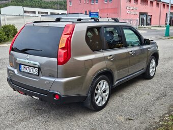 Nissan X-TRAIL T31 12/2011 - 3