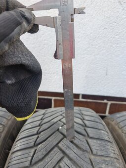 Zimné pneu Michelin Alpin 6 225/55 R17 XL 3ks - 3