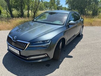 Škoda Superb 2.0 TDI SCR Style DSG - 3