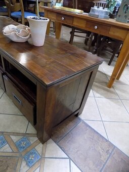 TV komoda - stolík - 3