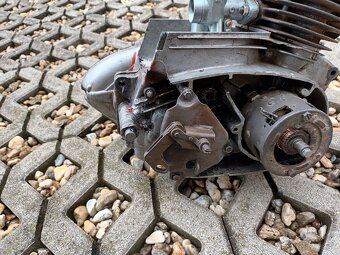 Jawa 250 - 3