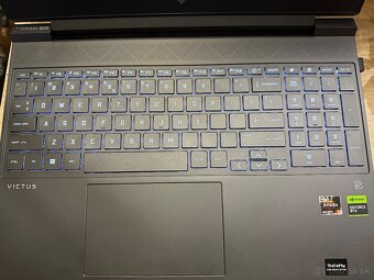 HP Victus 15 FB0400NW - 3