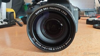 Predám: FUJIFILM X-S1 - 3