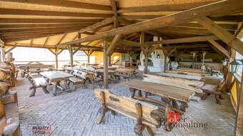 Hotel Husárik – ikonický horský hotel s dušou Kysúc a si - 3