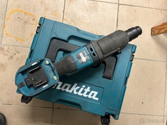 Makita BHR841 príklepová vŕtačka - 3