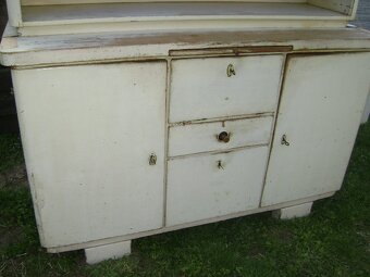Vidiecky retro kredenc - 3