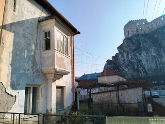 Historická vilka pod hradom Beckov na predaj - 3