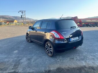 Suzuki swift - 3