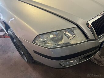 Predna kapota Octavia 2 - 3
