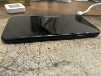 Iphone XR 64 GB – Black - 3