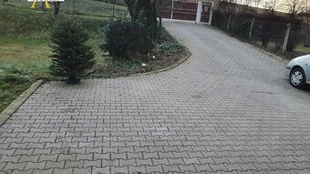 Na predaj trojposchodový dom v Karancsalja na pozemku 1 340 - 3