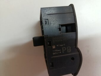 vypinac svetiel OPEL CORSA C 0524119 20€ - 3
