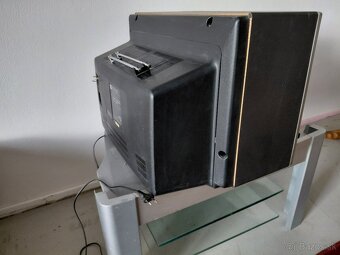 TV+stolík - 3