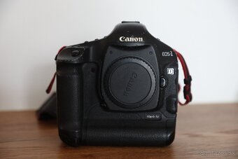 CANON EOS 1D Mark IV - 3