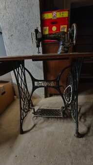 Šijací stroj Gritzner - 3